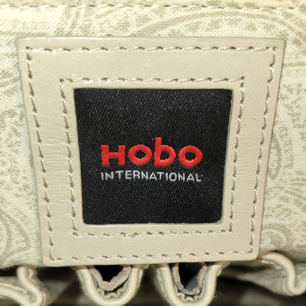 HOBO Int'l Cream Clasp Vintage Leather Shoulder Bag - Picture 5 of 8
